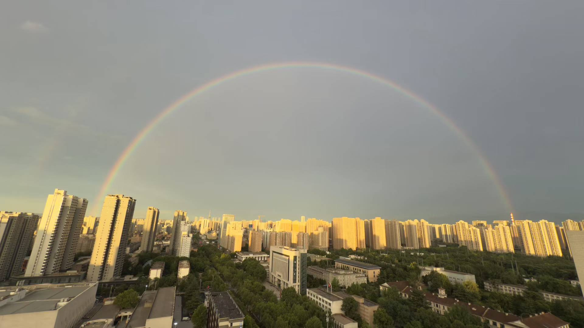 1751424129389702.png 1751424129389702.png